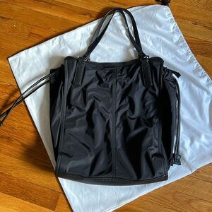 Burberry Vintage Tote EUC